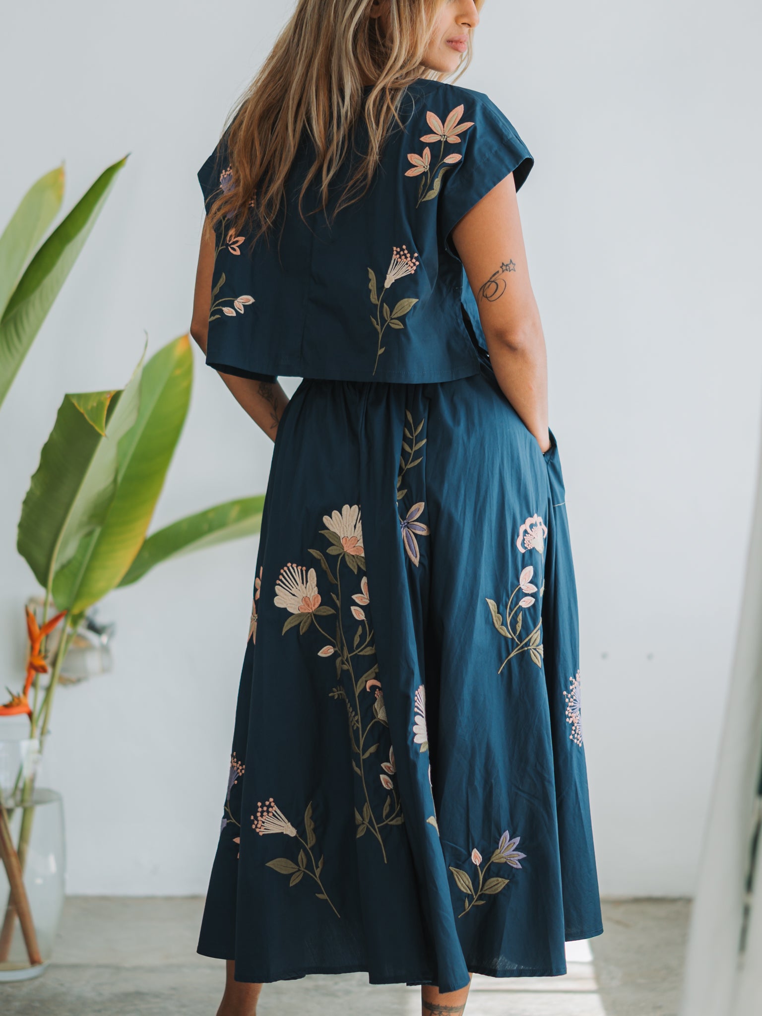 Isabella Embroidered Crop + Midi Set ~ Navy