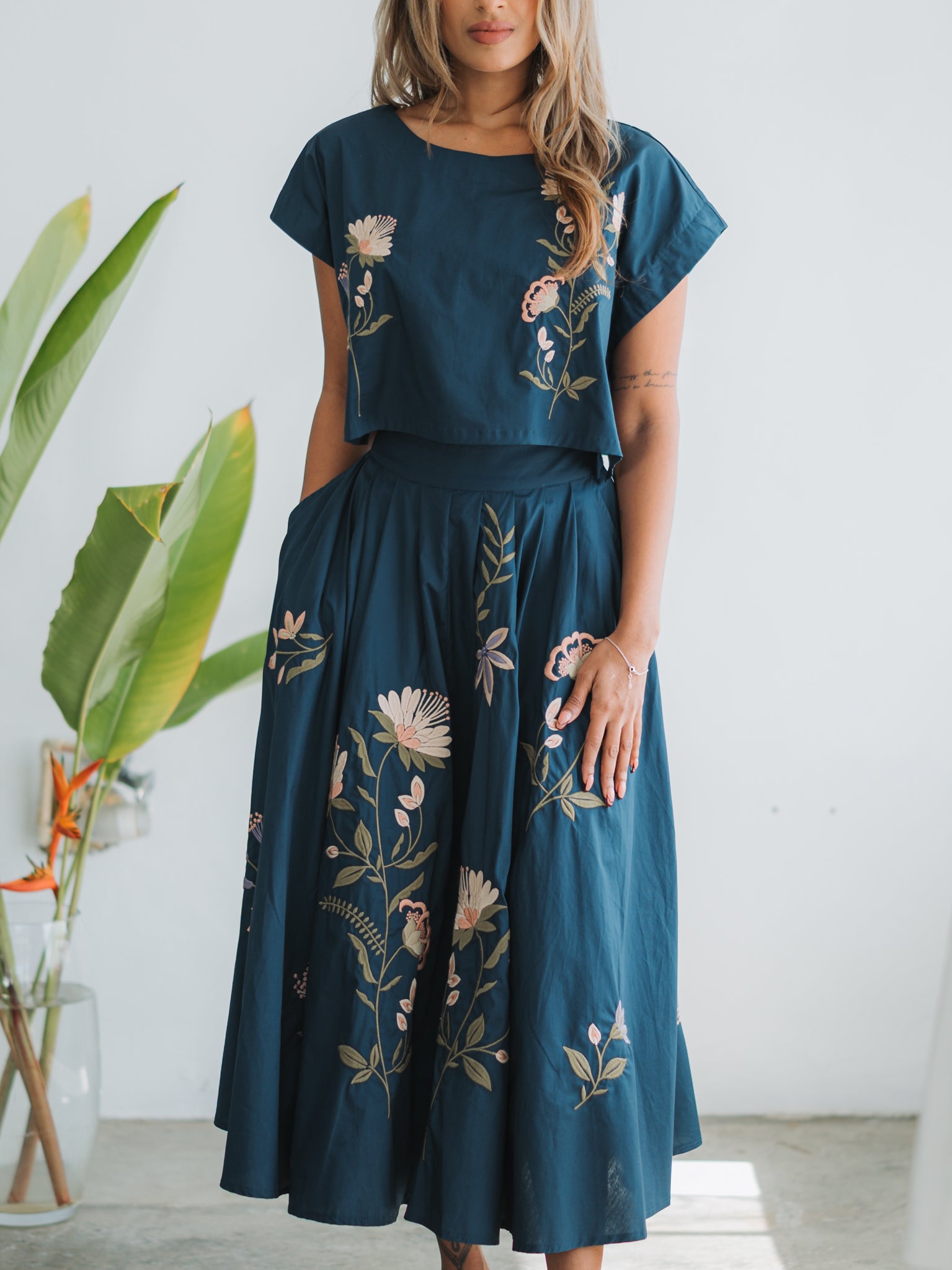 Isabella Embroidered Crop + Midi Set ~ Navy